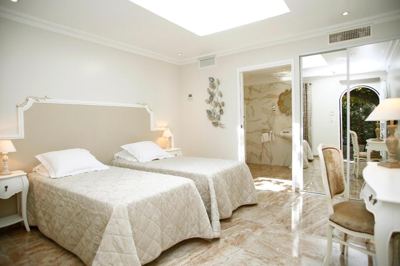 Le Magnolia Hotel Calvi  Bagian luar foto