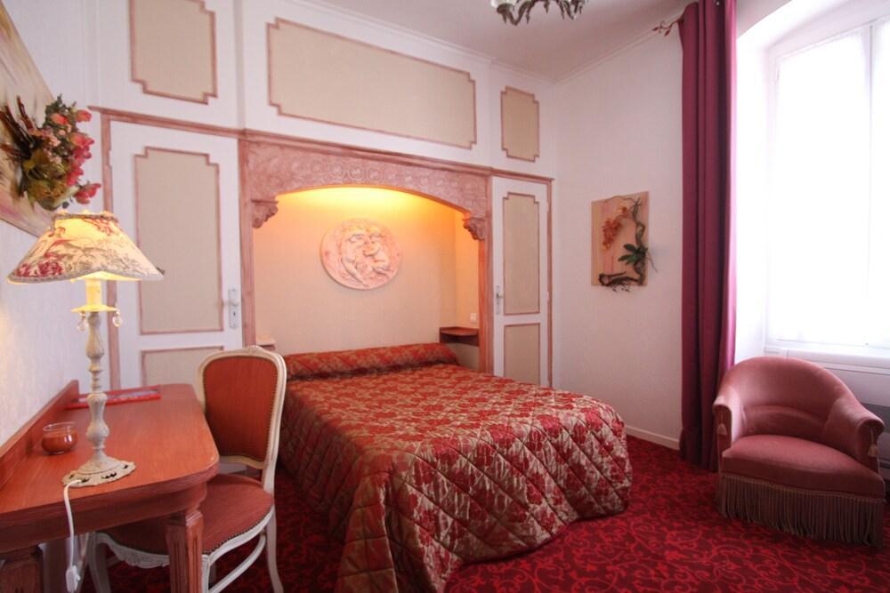Le Magnolia Hotel Calvi  Bagian luar foto