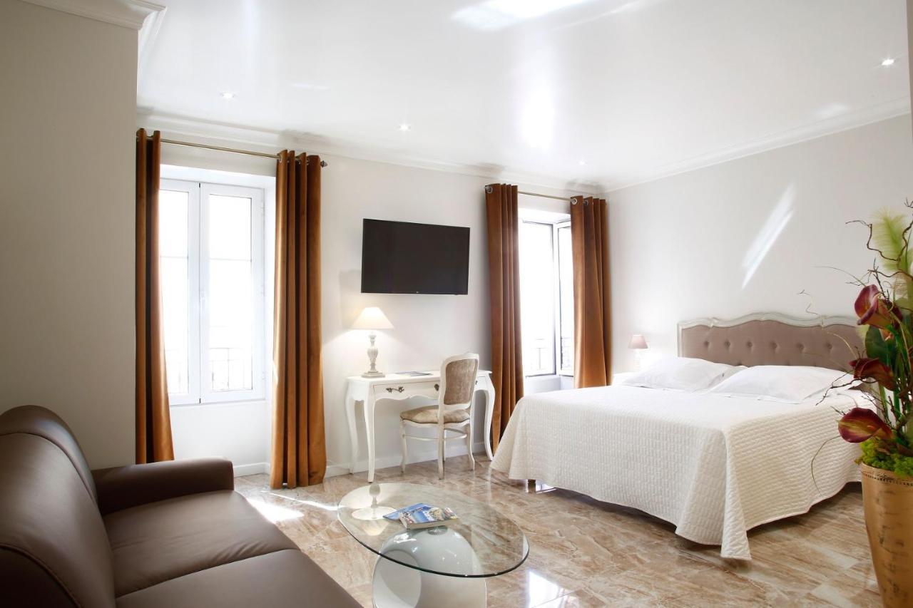 Le Magnolia Hotel Calvi  Bagian luar foto