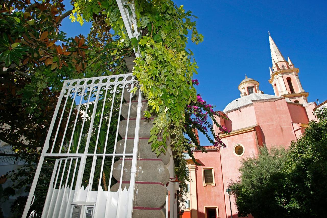 Le Magnolia Hotel Calvi  Bagian luar foto